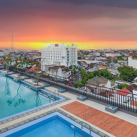 1O1 Style Yogyakarta Malioboro Hotel Exterior photo